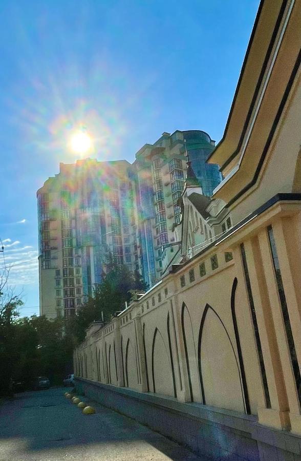 Апартаменты У Моря С Панорамным Видом Золотой Берег Odessa Exterior foto